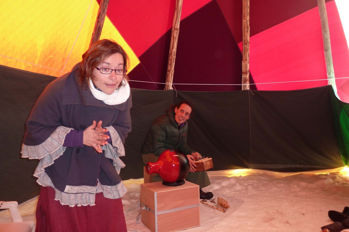 Contes d'hiver sous le tipi aux Fourgs Contes d'hiver sous le tipi aux Fourgs